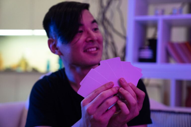 为什么职业牌手不打现金局？拆解三大核心原因与赛事偏好