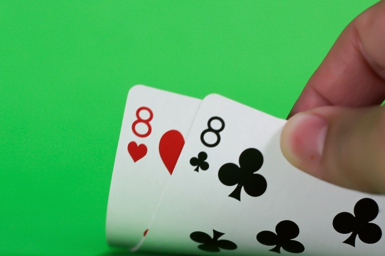 WSOP主赛金手链含金量有多高？从竞技与价值深度解析